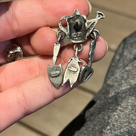 Vintage Signed JJ Pewter Watering Can Dangled Flower Brooch Pin Fork Shovel Corn - Picture 7 of 7